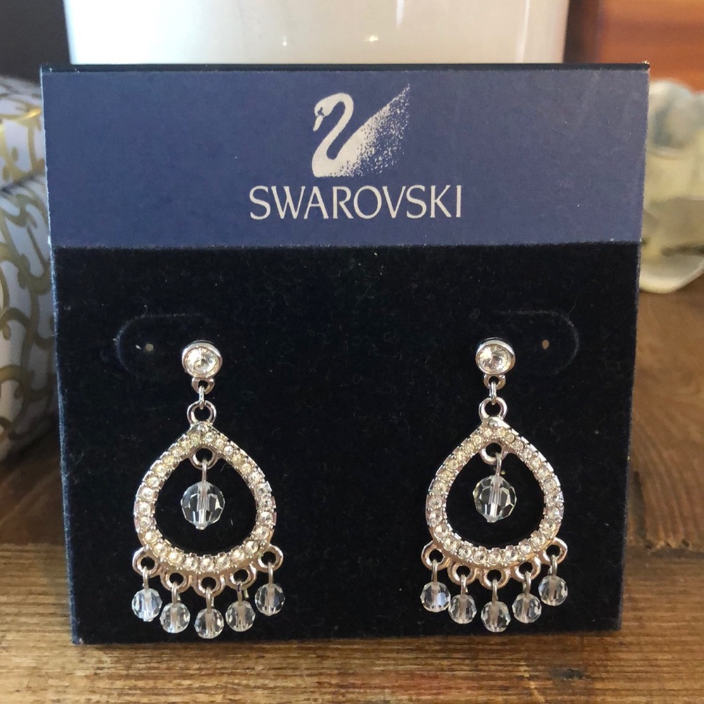 Swarovski Dangle Earrings - Beautiful
